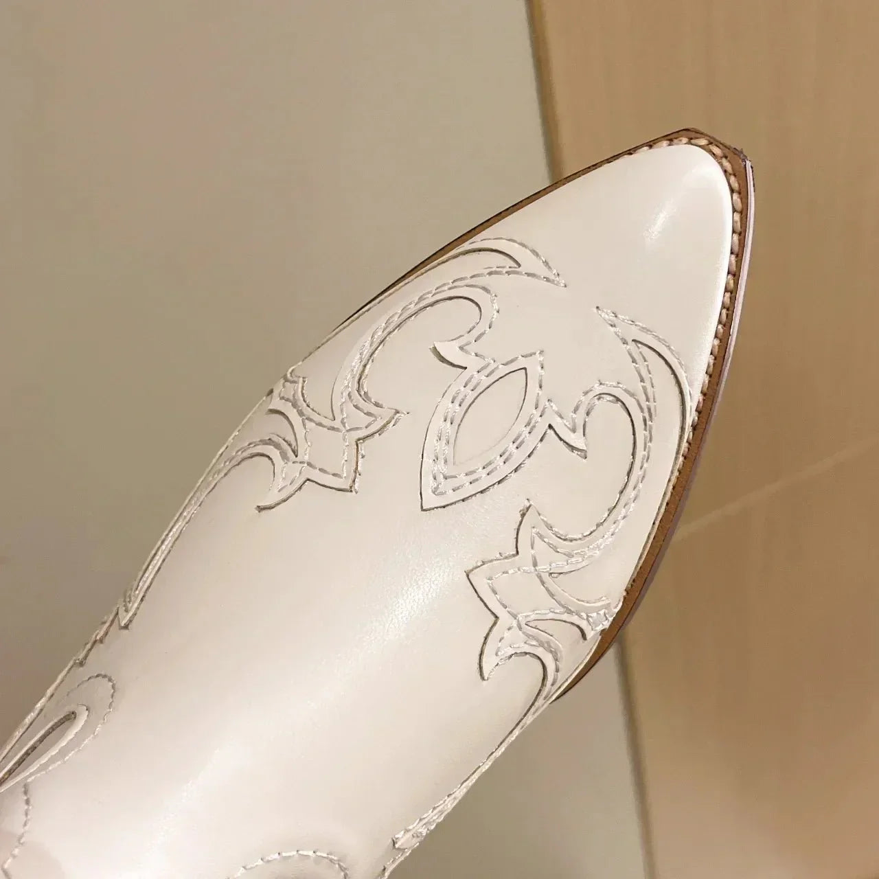 Botas Cowboy de Media Caña para Mujer | Tacón Cuadrado
