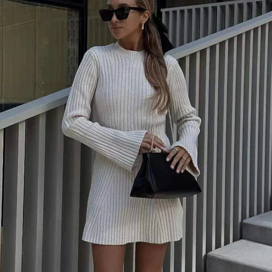Vestido de Invierno de Punto Canalé con Cuello Redondo para Mujer | Mini